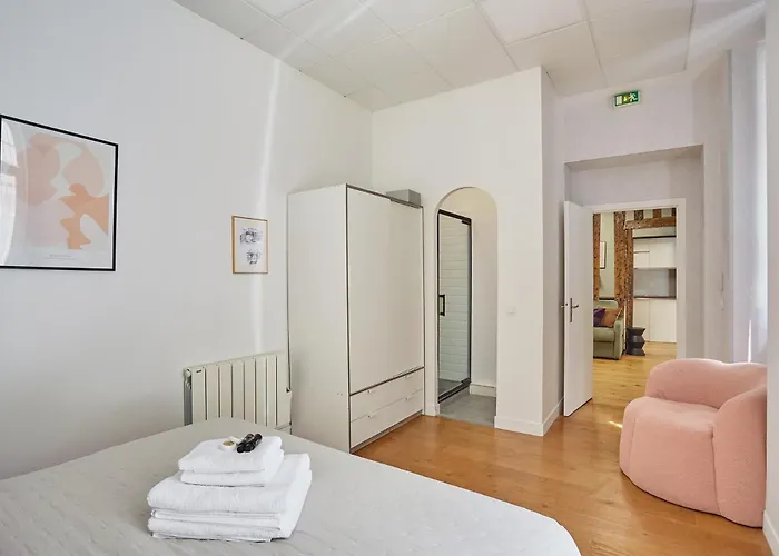 Sublim 3 Bedrooms Center Of By Prestige