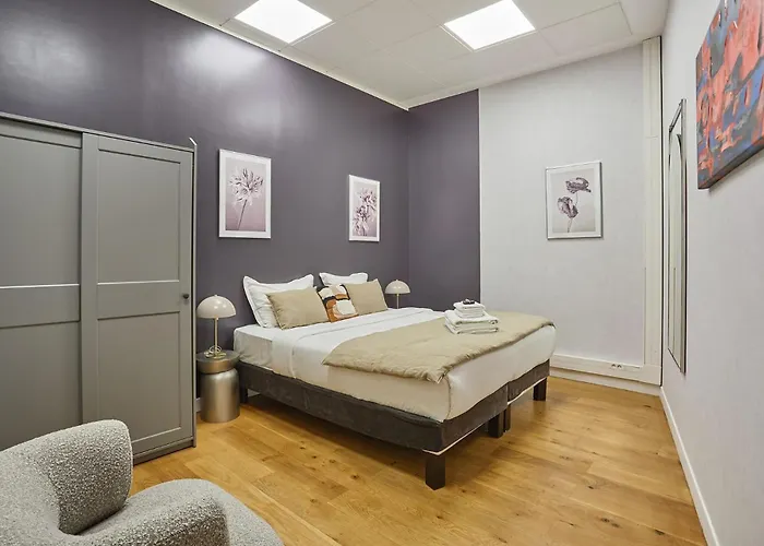 Sublim 3 Bedrooms Center Of By Prestige פריז